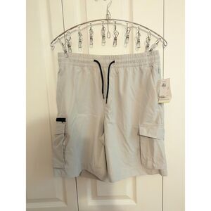 NWT Quick Dry Light Khaki Cargo Shorts Men's Old Navy Small UPF 9" inseam